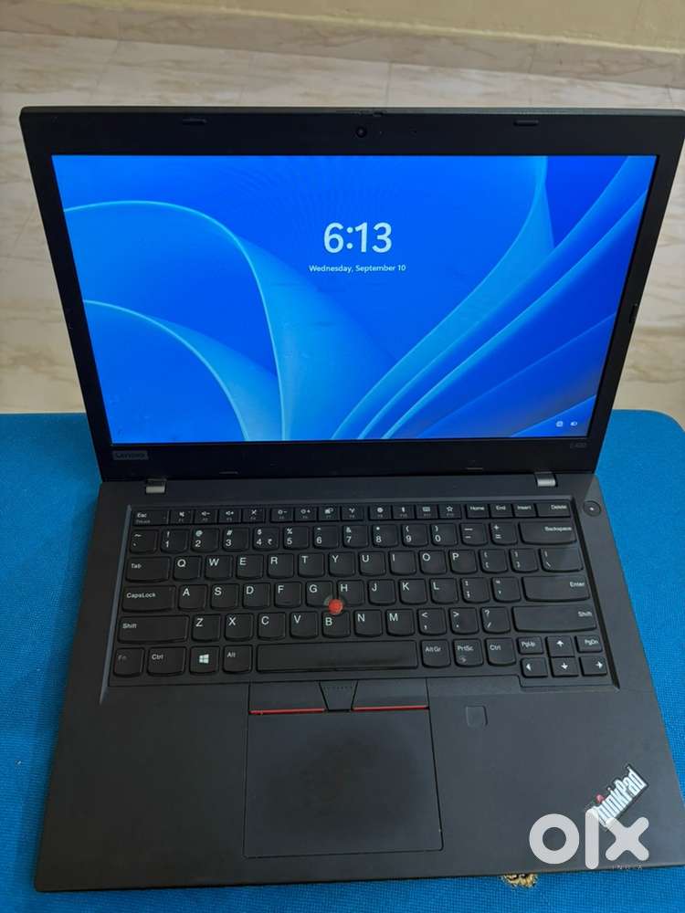 Lenova L490 laptop with adapter
