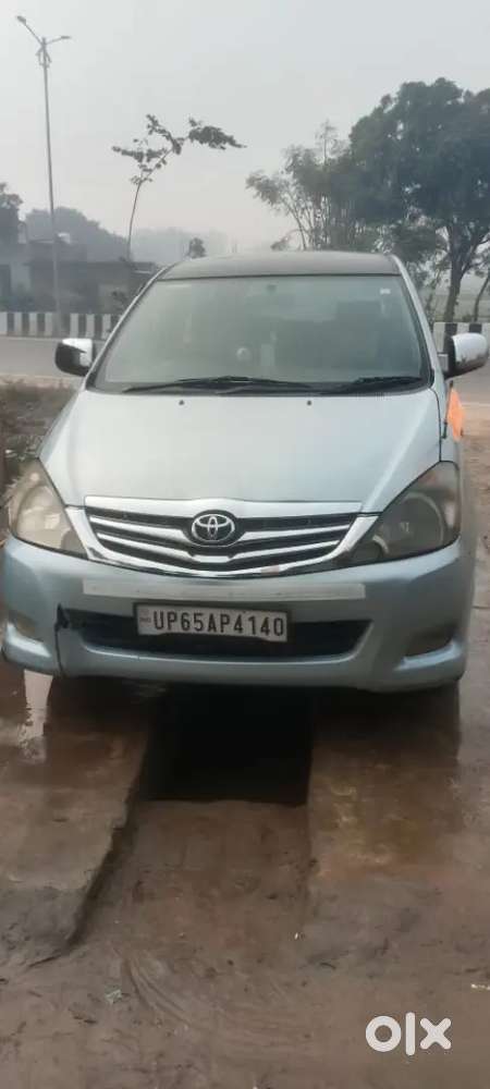 Toyota Innova 2010 Diesel 190000 Km Driven