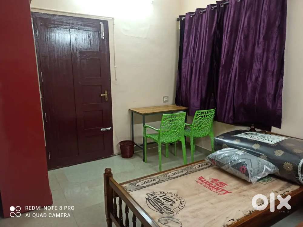 PG FOR LADIES  (SINGLE ROOM)