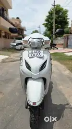 HONDA ACTIVA 5G MODAL -2019 WELL MAINTAINED SINGLE HANDED WHIT