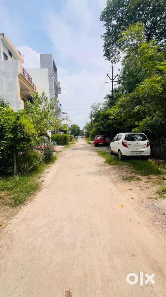 850 Sqft plot vrindavan yojna awas Vikas lucknow pgi trauma center