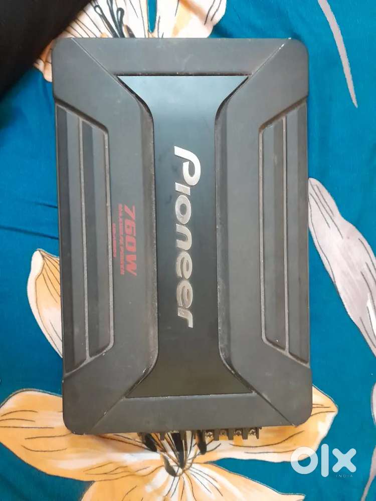 Amplifier and subwoofer [ Negotiable ]