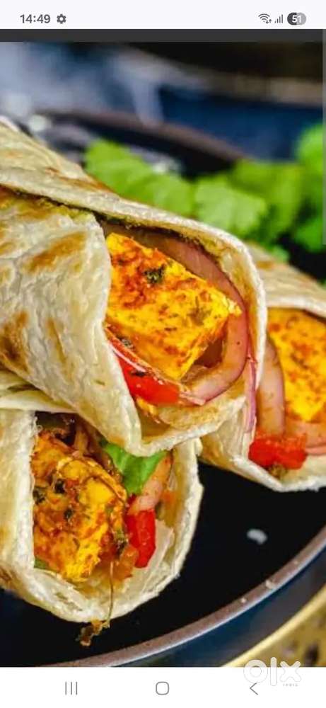 Kathi roll ka karigar ya helper chahiye