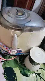 GLEN Mixer Grinder in a good condition