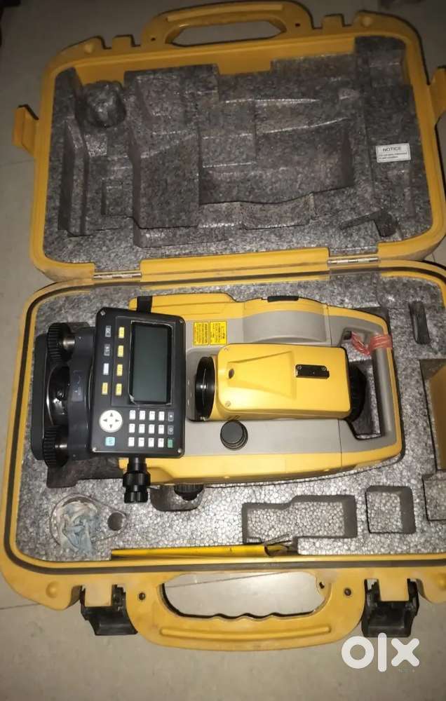 total station survey instrument