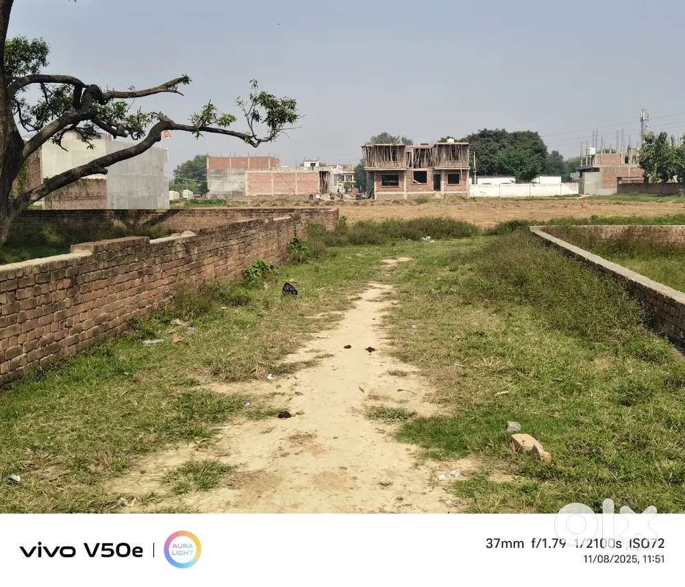 Mai rod se 1300miter ki duri per hai