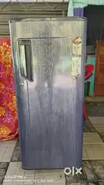 whirlpool fridge 18 mth old Good working and neet quality