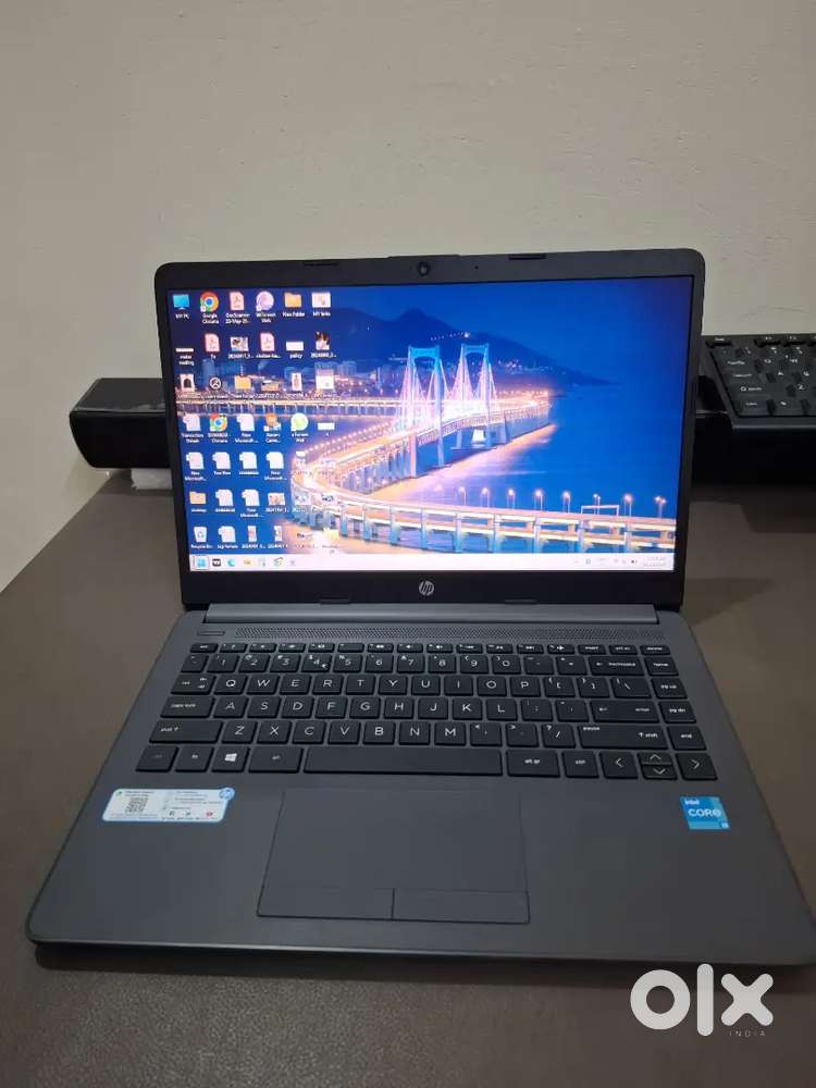 HP laptop 240