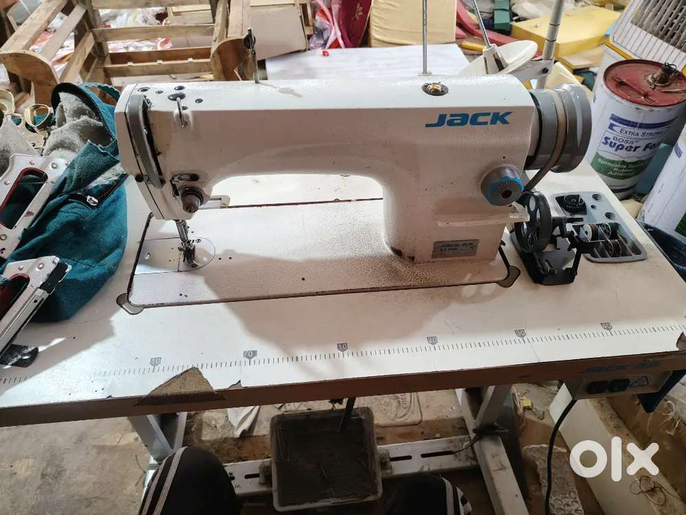 Jack streching Machine