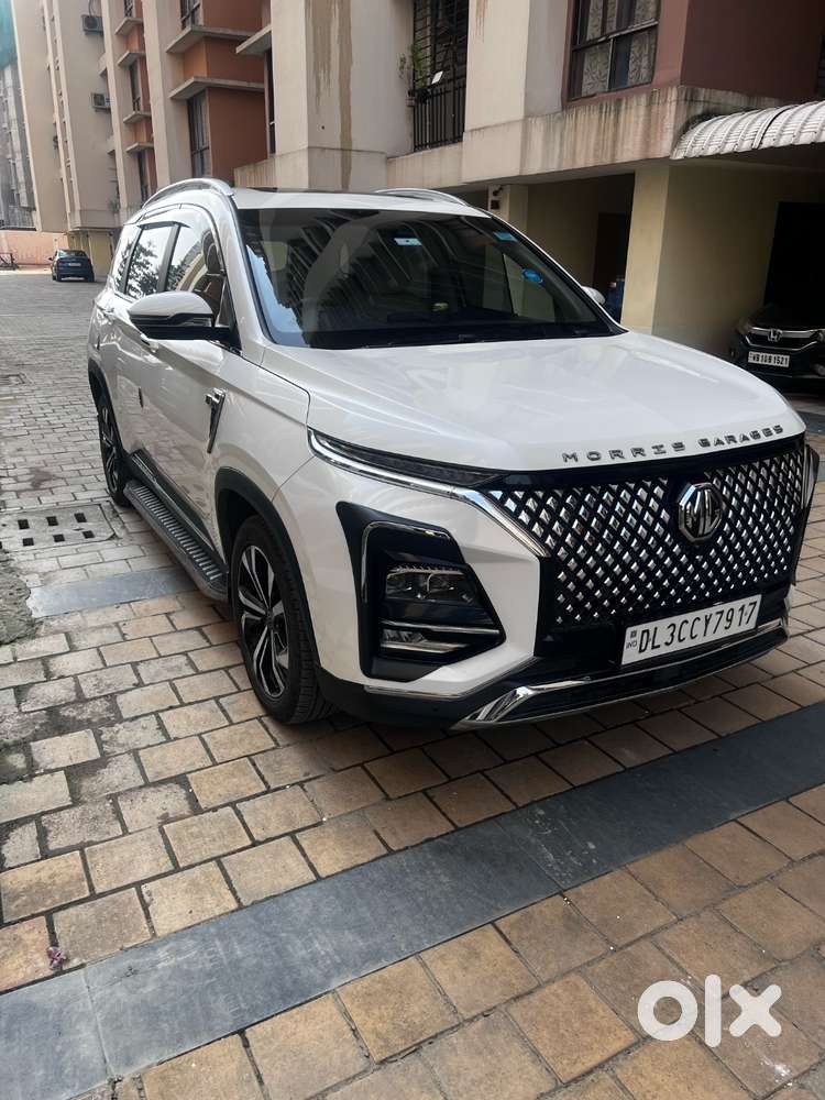 MG Hector 2023 Petrol 18500 Km Driven