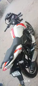 28000 km original chale hue h