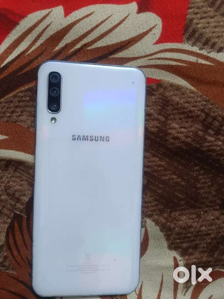 Samsung A50 6gb 64gb & samsung tab A7 3 32gb wifi + cellular 4g sim