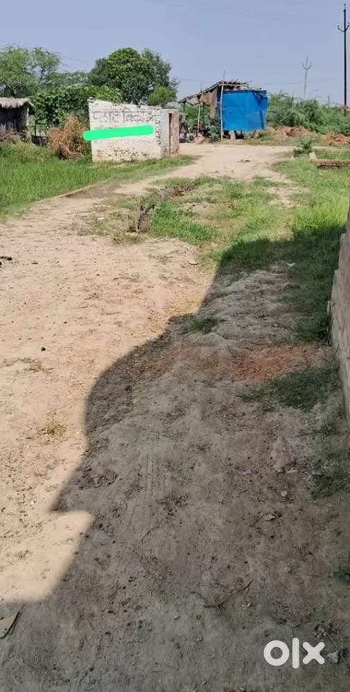 Lodhiganj se 1 km aage