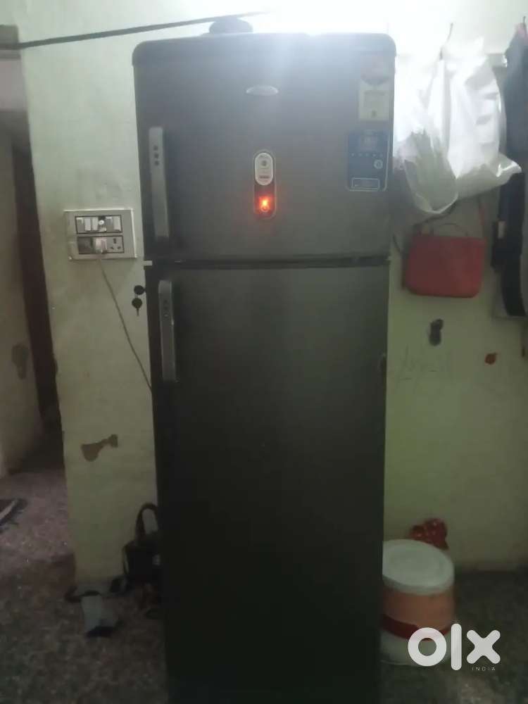 Whirlpool 30 Elite fridge
