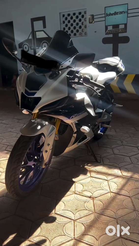 R15 V4 M addition