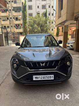 2540 Kms only Mahindra XUV 3XO AX7L Next to brand-new