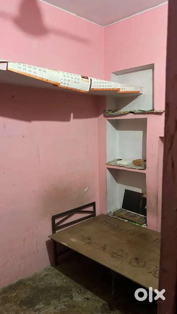 Rent room single boys