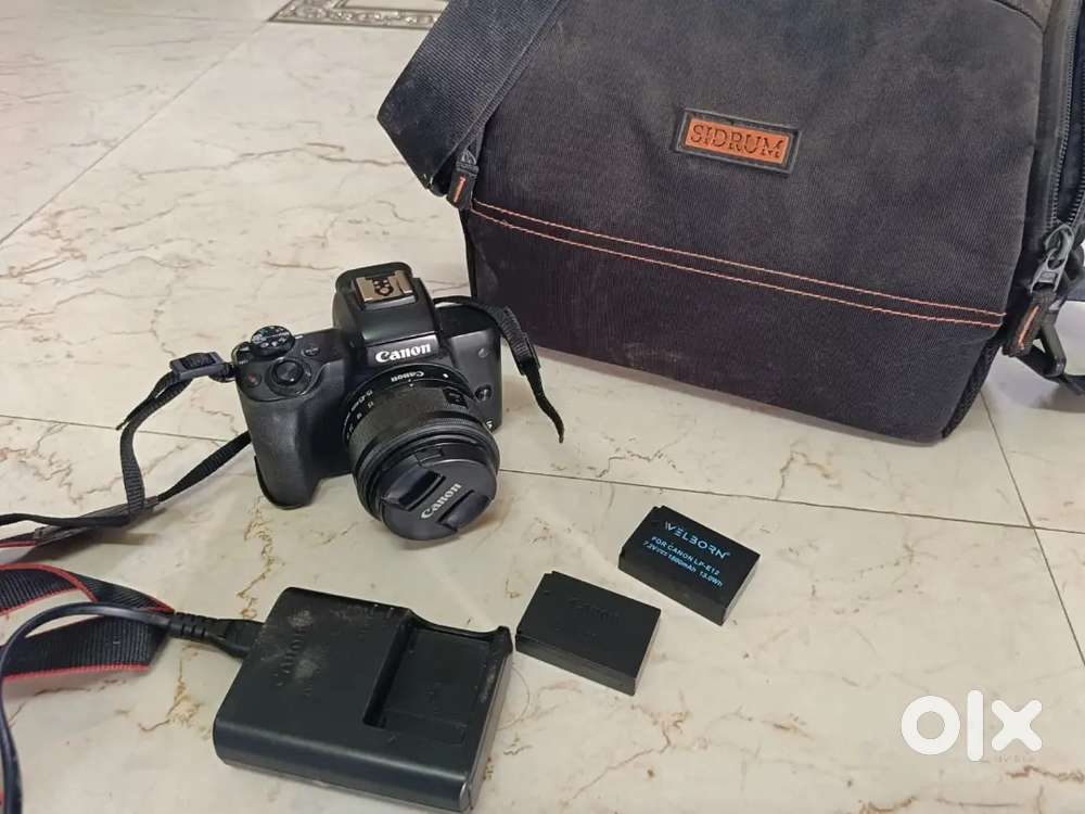 Canon mark m50 cemera