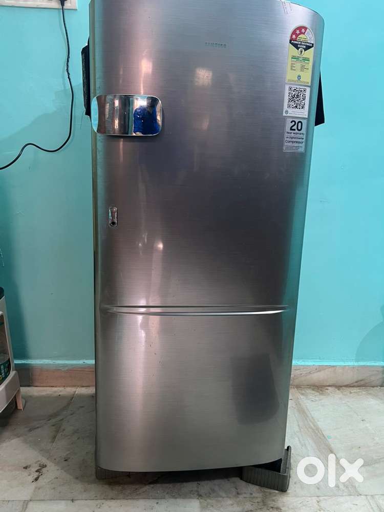 8 months old samsung fridge