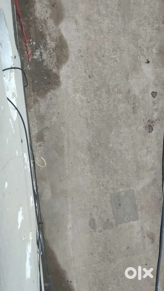 We want to buy another house, that's why we are selling this one,