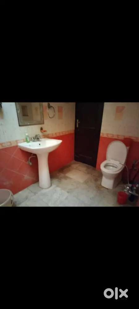 3 BHK Semi Furnished  Prime Location    Spacious Flat