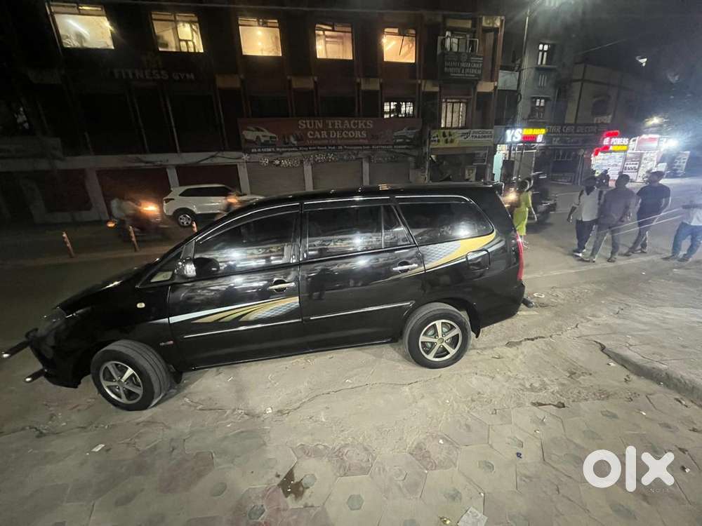 Toyota Innova 2008 Diesel Well Maintained