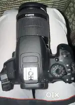 Nice camera.        Model canoneos700d