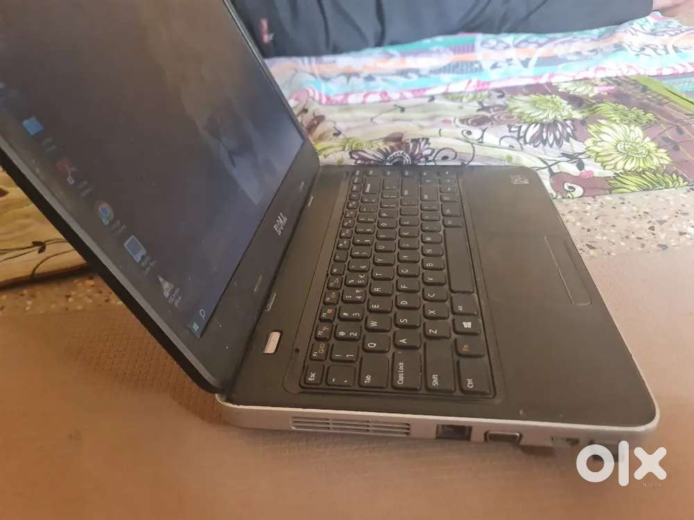 Dell vostro 1450,i5,16gb ram,512 gb HD, free bluetooth mouse