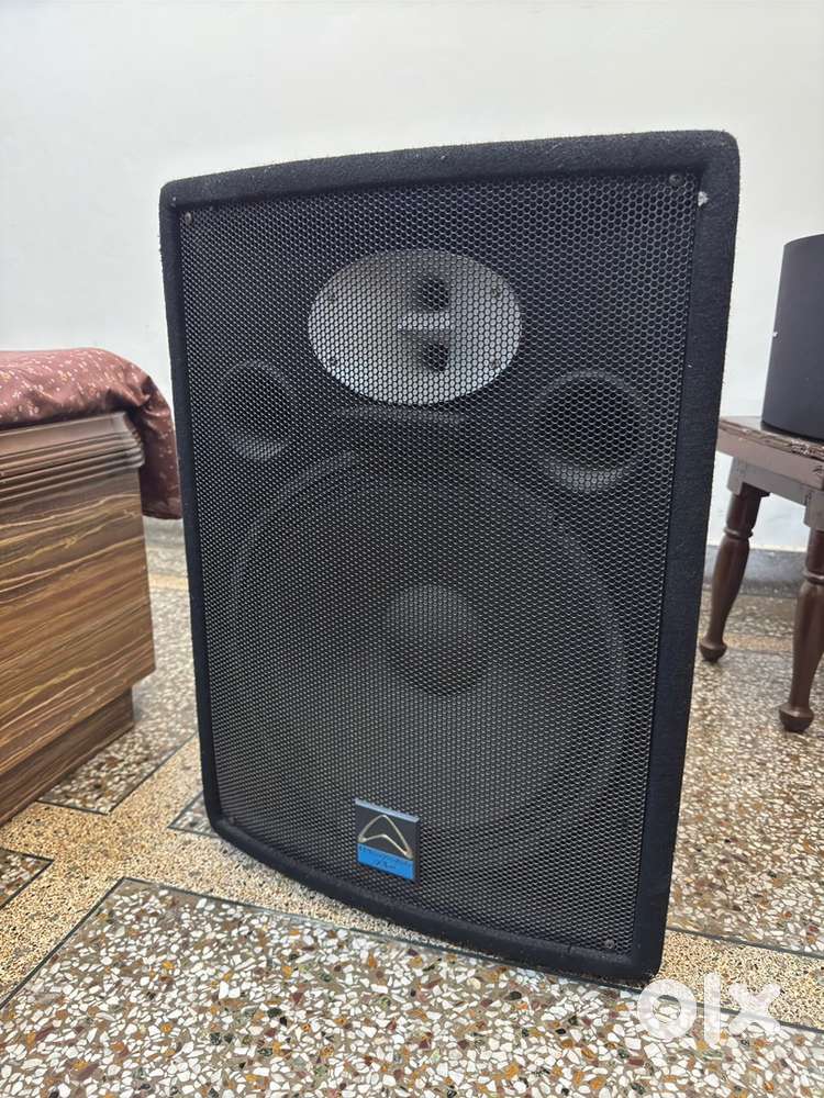 Wharfedale speakers 15inch and tannoy bookshelf speakers and jamo