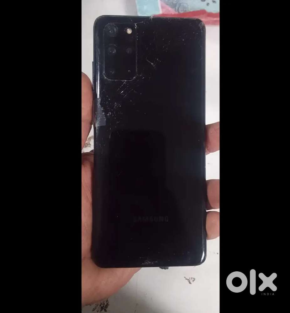 Samsung galaxy S20+Ram 8+8 /128 storage