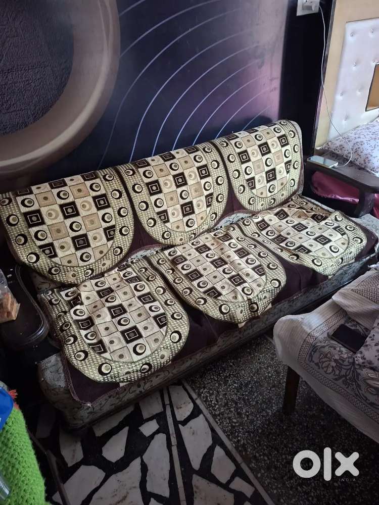 Sangwan lakdi sofa 7 seater