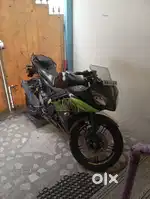 Yamaha r15v2 special edition