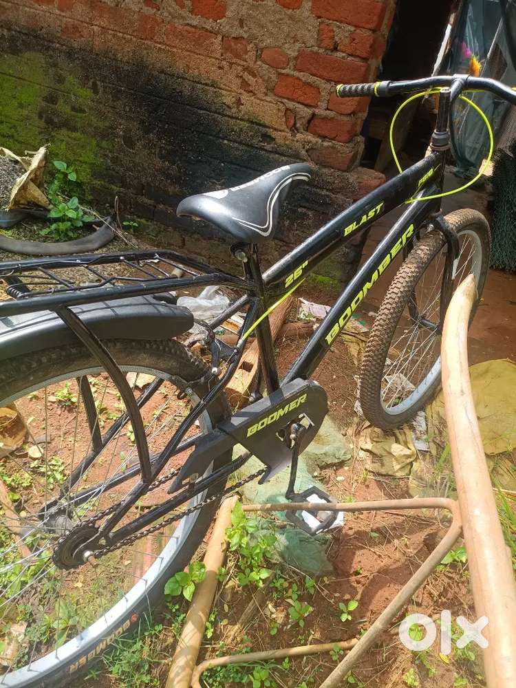 Boomber Blast 26 Cycle --&gt;Stylish Look,Minor Fix Needed.