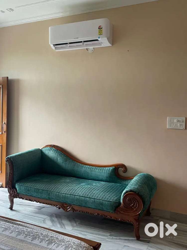 Newly built first floor 3bhk 3bath modular kitchen Sec 8 Panchkula