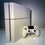 Play Station 4