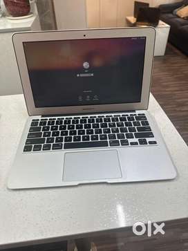 Apple Macbook Air A1466 used laptop ultralight weight