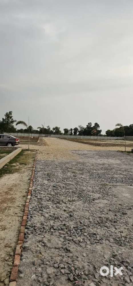 लखनऊ चारबाग स्टेशन से मात्र 20 मिनट की दूरी पर प्लाट खरीदे