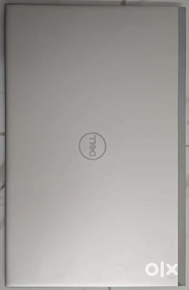 Dell inspiron 15 5518 Laptop