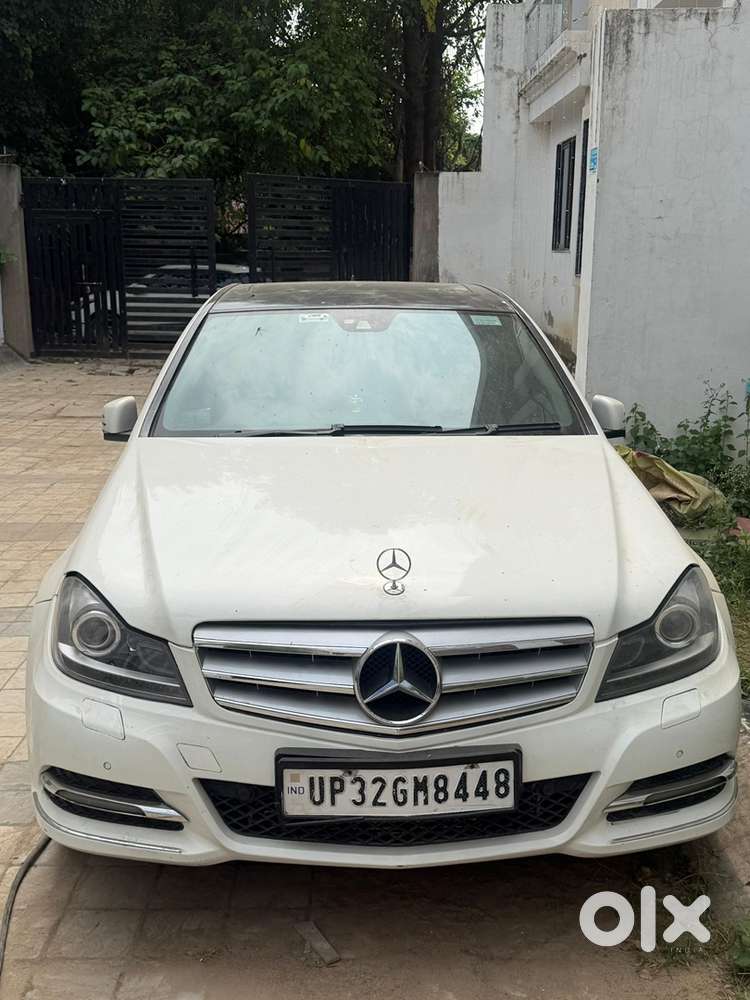 Mercedes-Benz C-Class 2014 Diesel 100000 Km Driven