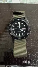 Seiko 5 Automatic watch green nylon strap new without box & bill 16000