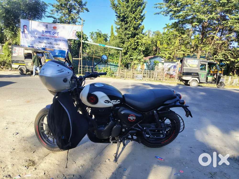 2 month old bike for cell urgent money need