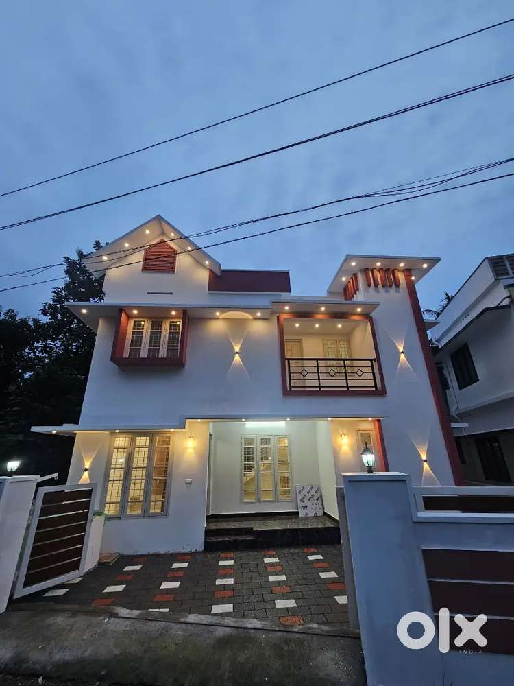 3BHK HOUSE AT KAKKANAD INFOPARK THEVAKKAL PUKKATTUPADY ALUVA EDATHALA