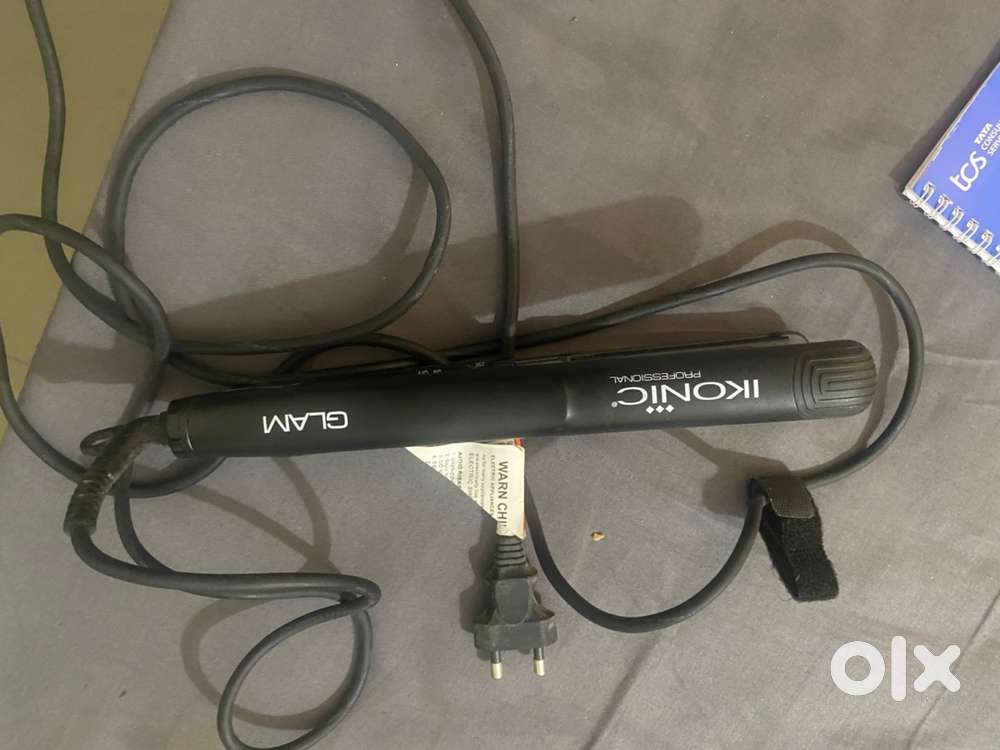Hair straightener