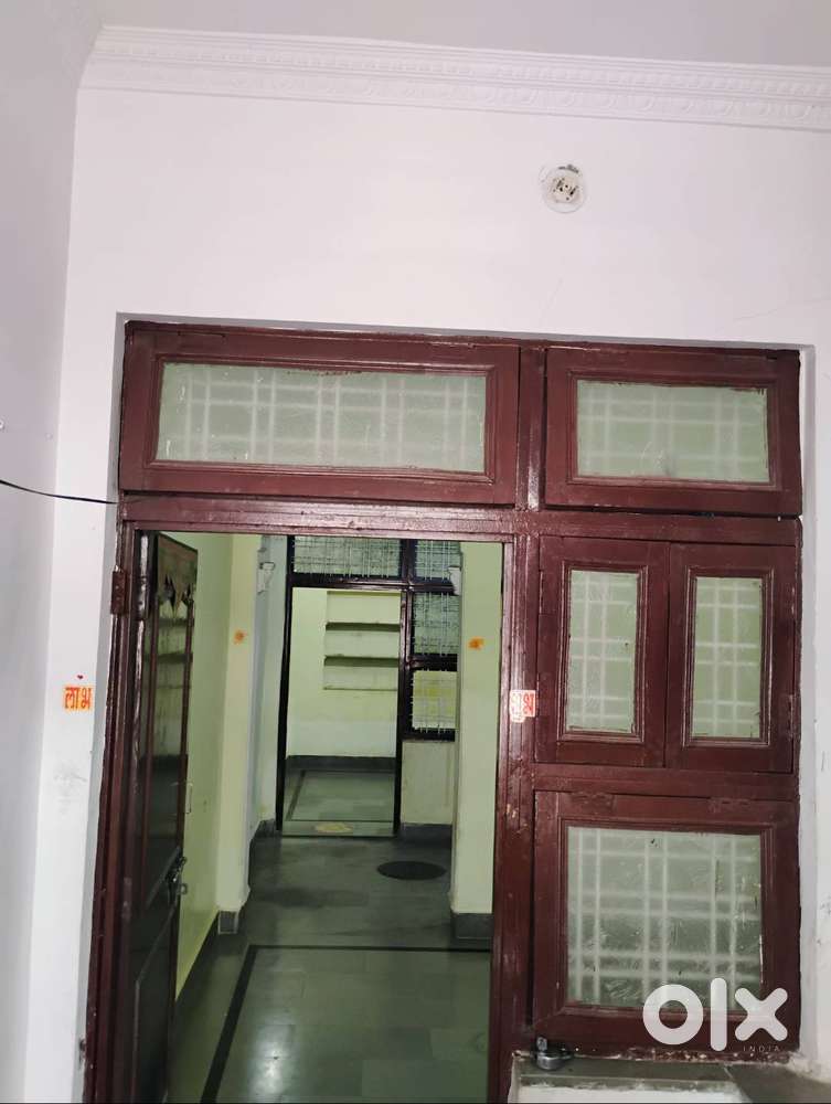 House for rent only for family ground floor 2 rooms 1 kitchen 1 letbat