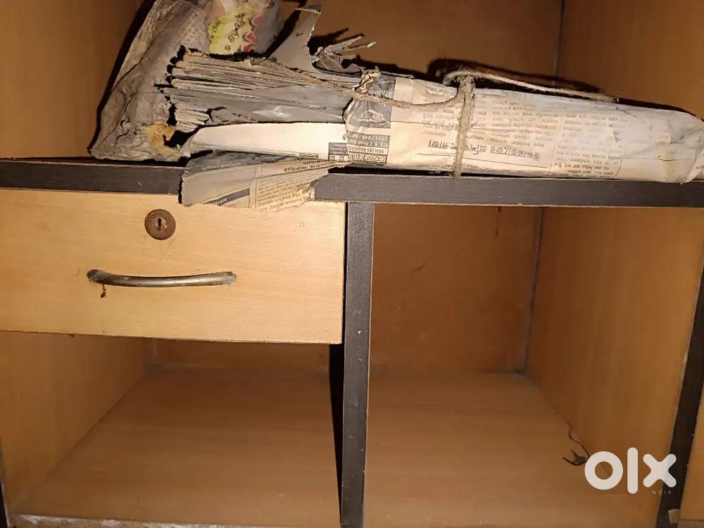 2 door full wooden Wardrobe computer table,