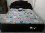 Selling my 6x6 bed in good condition