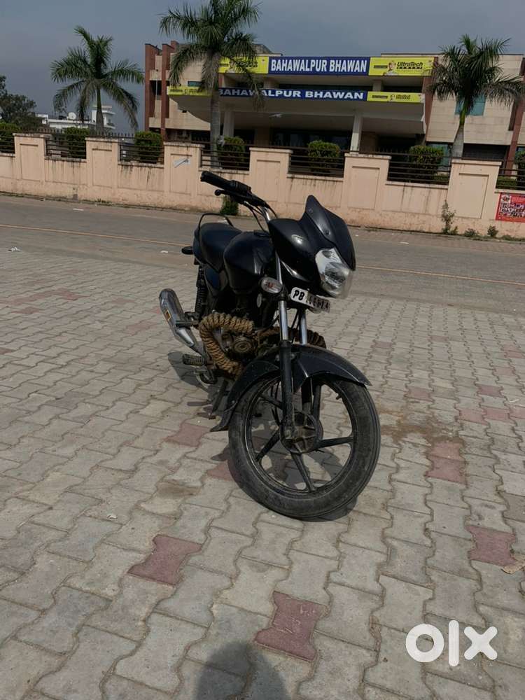 Bajaj discover for sale fully black cover