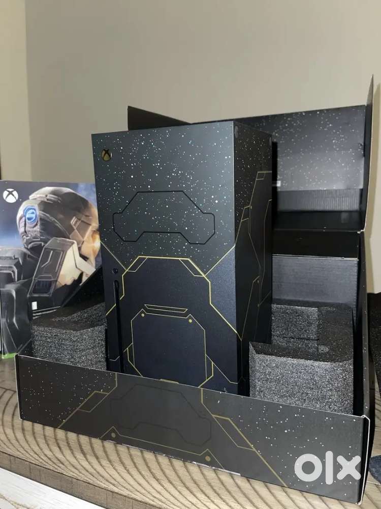 Xbox Series x Halo Infinite Edition Console 1TB