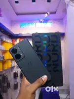 Oneplus note 2t 5g (8/128) all available . New condition