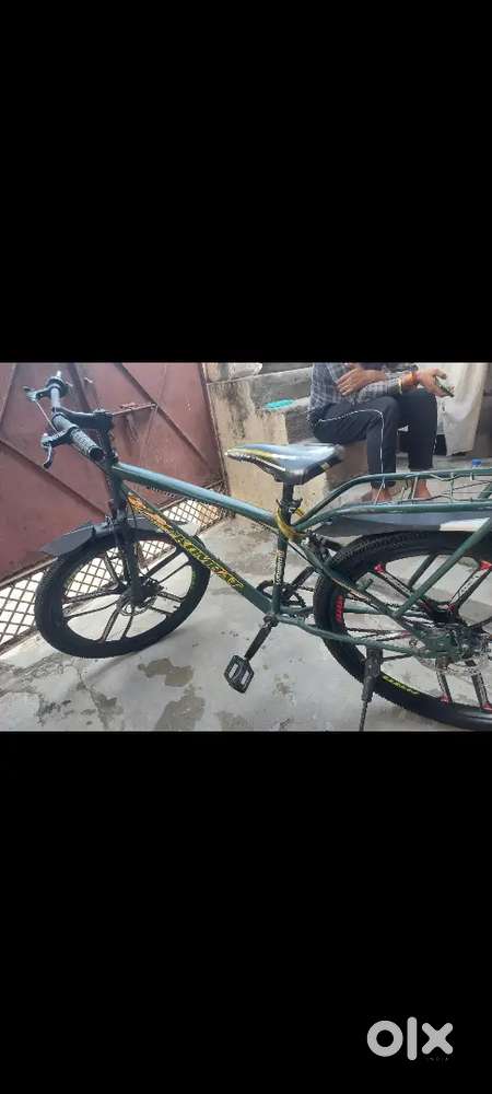 Alloy wheel cycle double diss